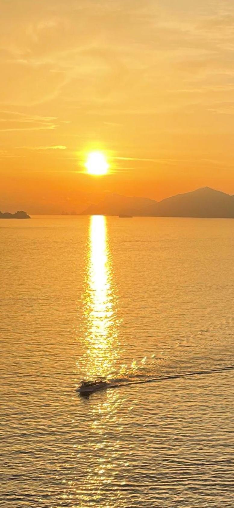Apartament Casa Olga, Un Affaccio Sul Mare !! Praiano Zewnętrze zdjęcie