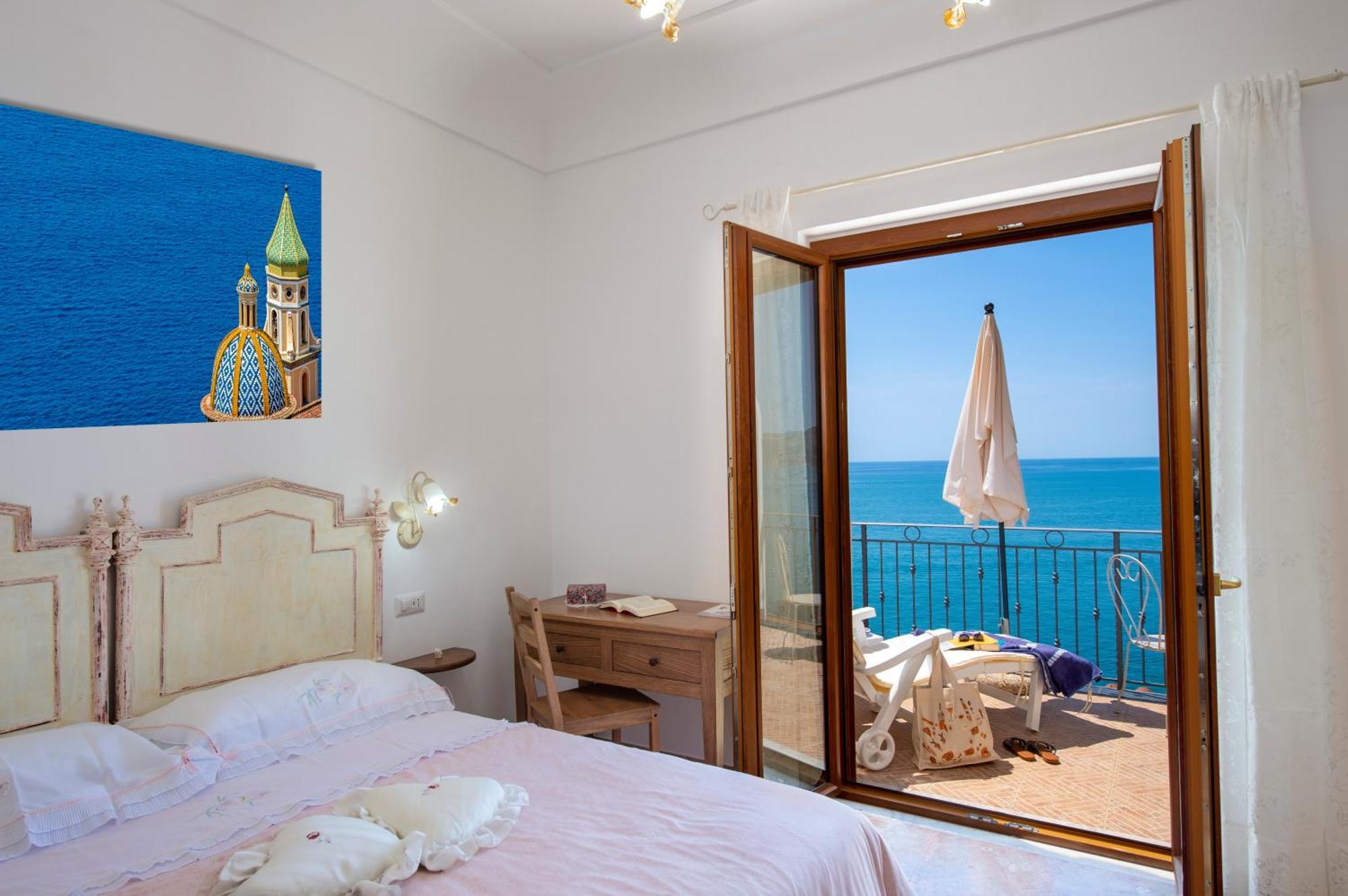 Apartament Casa Olga, Un Affaccio Sul Mare !! Praiano Zewnętrze zdjęcie