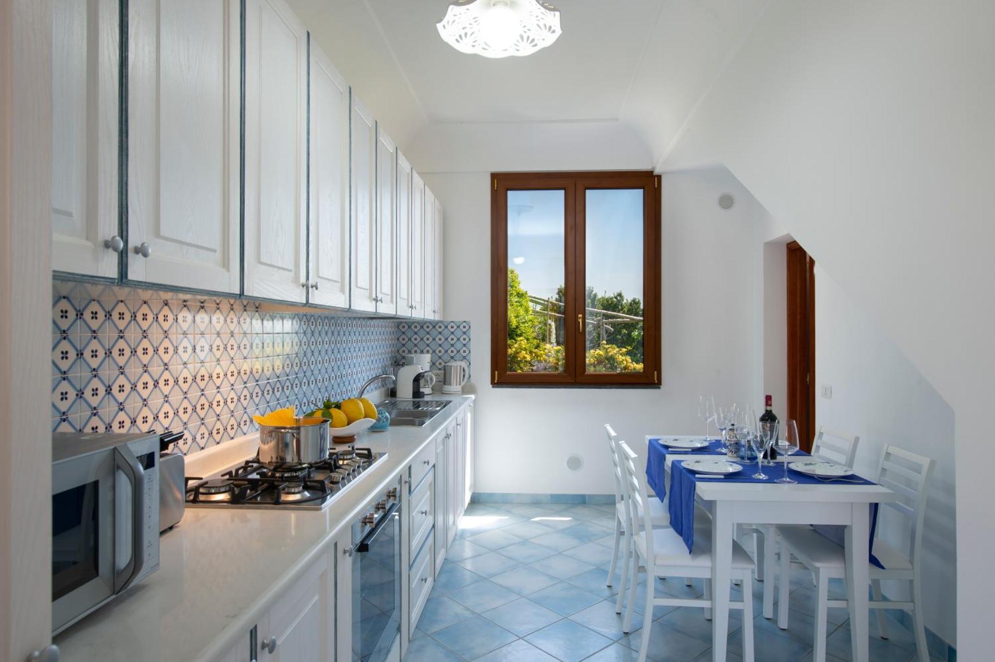 Apartament Casa Olga, Un Affaccio Sul Mare !! Praiano Zewnętrze zdjęcie
