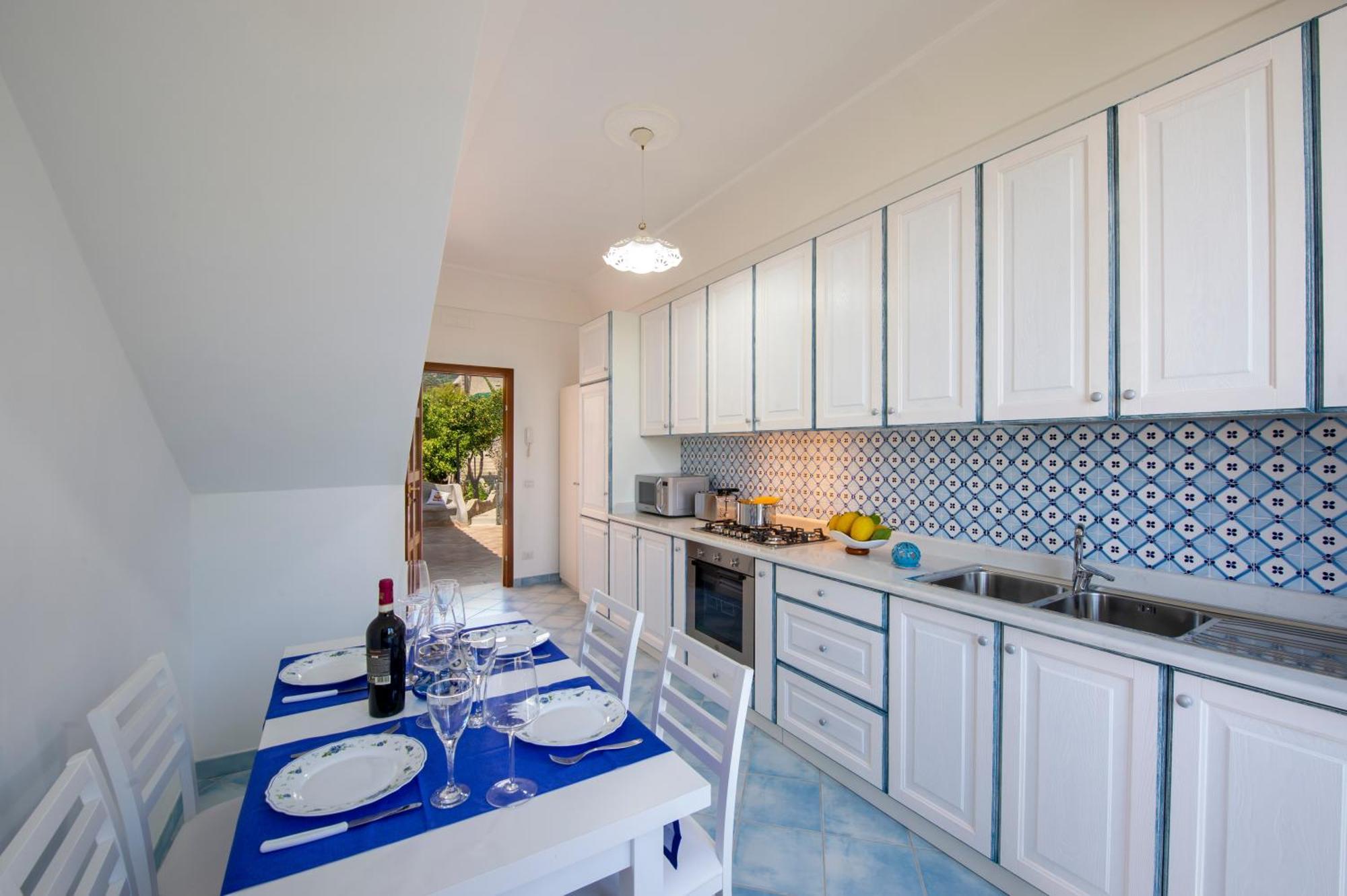 Apartament Casa Olga, Un Affaccio Sul Mare !! Praiano Zewnętrze zdjęcie